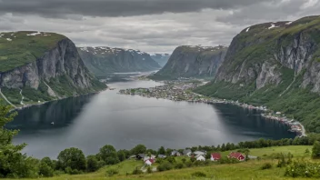 Et malerisk landskap av Eggesbønes, som viser dens naturskjønnhet