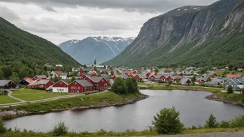 Et pittoreskt norsk landsby eller by med en skilt eller en bygning med navnet Fossheims.