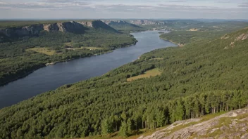 En panoramautsikt over Vråliosens-området med rullende åser og et fredelig landskap