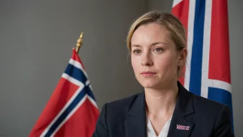 En person med etternavnet Bernanders, med et norsk flagg i bakgrunnen