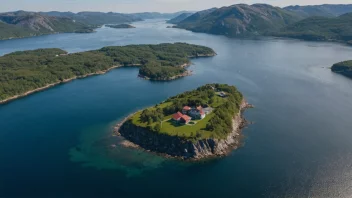 Et luftfoto av Tustna øy i Smøla kommune, Norge