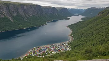 Et malerisk landskap av Karihaugen, som viser dens naturskjønnhet
